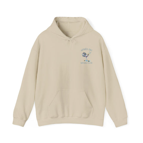 Aprés-Ski Social Club Hoodie